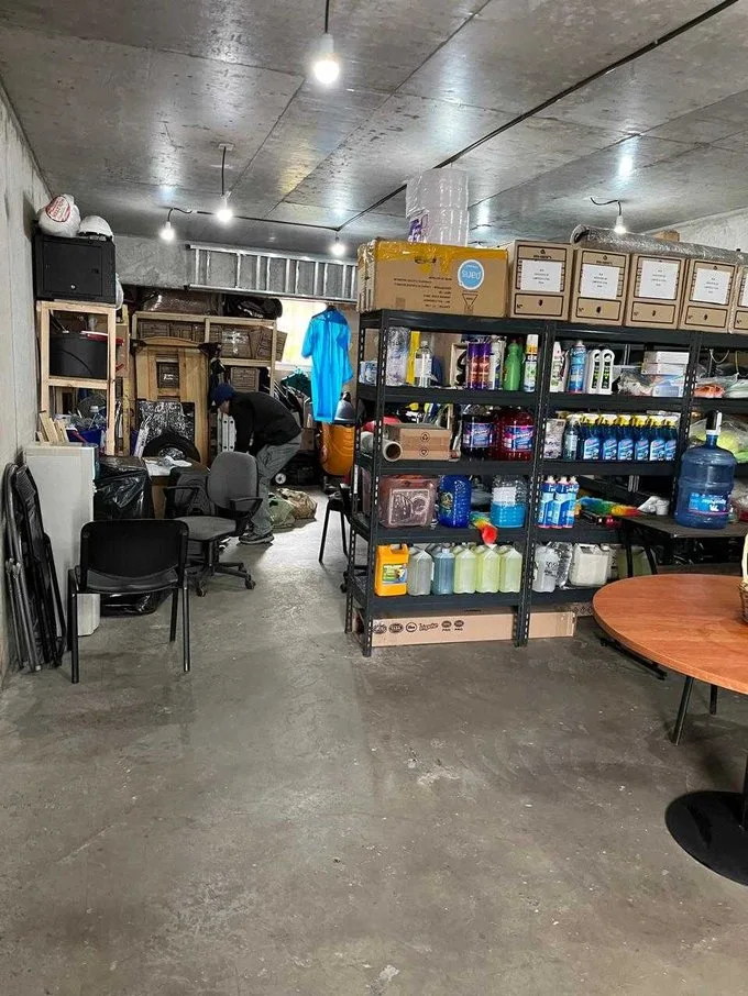 Arriendo de Bodega en Recoleta, Bodegas en sector comercial  (125418)