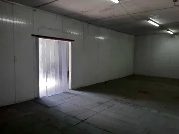 Arriendo de Bodega en Renca, Se arrienda bodega 125 mt2 Con cámara de frio