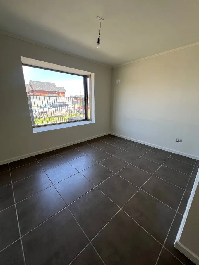 Arriendo de Casa en Chillán, Moderna Vivienda con Excelente Conectividad (130309)