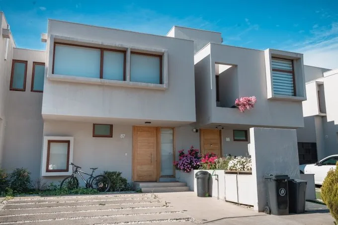 Arriendo de Casa en Colina, Hermoso townhouse en chicureo