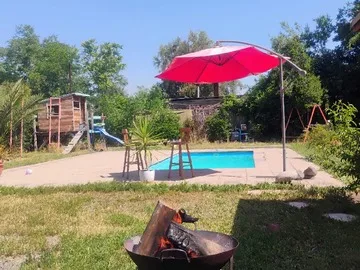Arriendo de Casa en Colina, Linda casa en arriendo piscina, quincho  (114123)