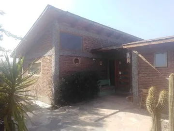 Arriendo de Casa en Colina, Linda casa en arriendo piscina, quincho  (114123)