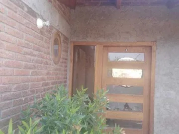 Arriendo de Casa en Colina, Linda casa en arriendo piscina, quincho  (114123)