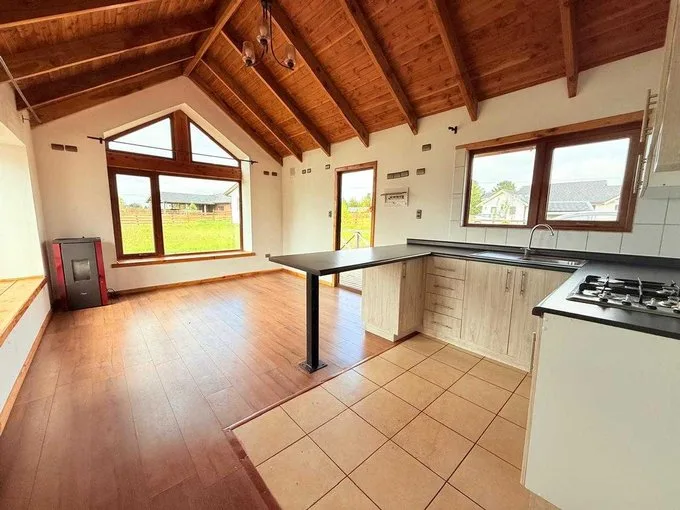 Arriendo de Casa en Frutillar, Arriendo 3 dormitorios + amplia manzarda (129071)