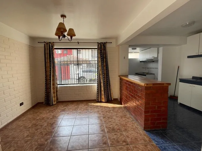 Arriendo de Casa en La Florida, San Crisogeno 3357, La Florida