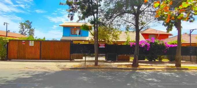 Arriendo de Casa en La Florida, Terreno 1000m2 con 3 casas y muchos extras (88286)