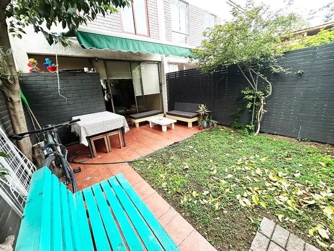 Arriendo de Casa en La Reina, Linda casa en condominio cerrado (126019)