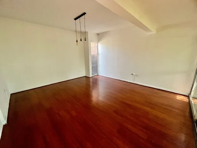Arriendo de Casa en Las Condes, Casa uso profesional inmejorable ubicación  (125491)