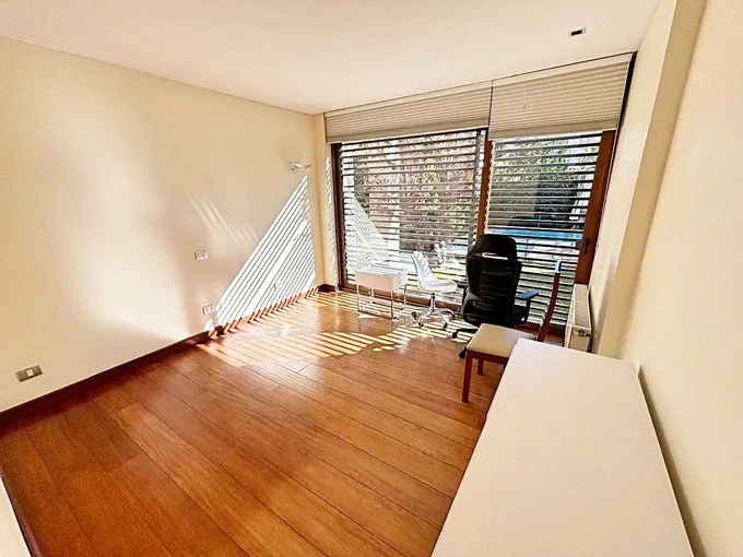 Arriendo de Casa en Lo Barnechea, Lo Barnechea // Hermosa Casa en Condominio (101550)