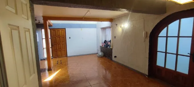 Arriendo de Casa en Maipú, Avenida sur con hermanos carrera, maipú