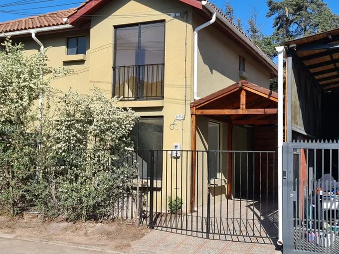 Arriendo de Casa en Maipú, lumaco 16534 maipu