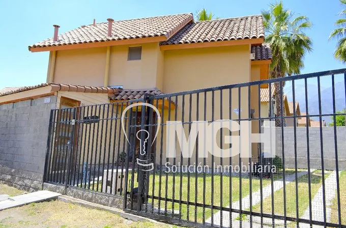 Arriendo de Casa en Peñalolén, Las Pataguas 5832