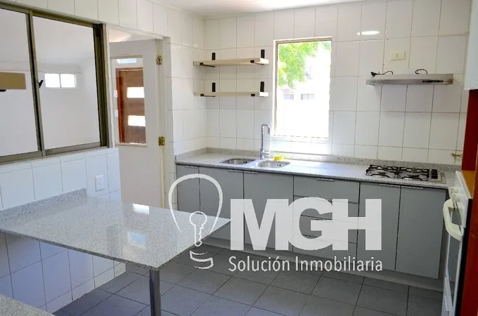 Arriendo de Casa en Peñalolén, Las Pataguas 5832