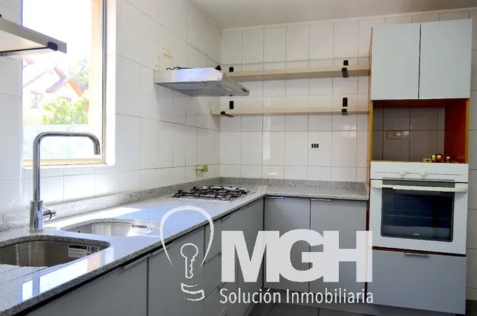 Arriendo de Casa en Peñalolén, Las Pataguas 5832