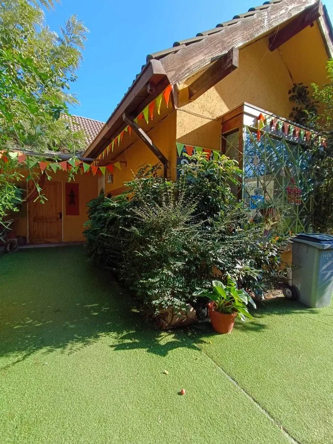 Arriendo de Casa en Peñalolén, Se arrienda casa jardin infantil avda grecia  (99896)