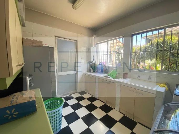 Arriendo de Casa en Providencia, Colegio San Ignacio / Las Flores (119432)
