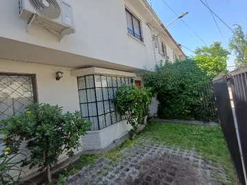 Arriendo de Casa en Providencia, Diego de Almagro 2916