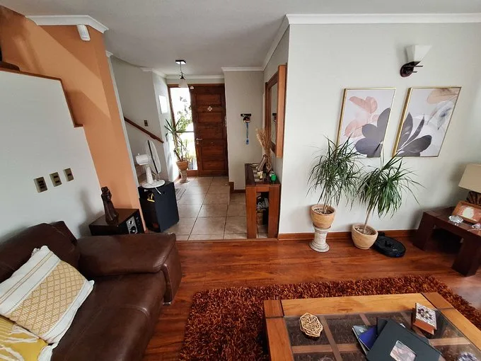 Arriendo de Casa en Pudahuel, CCPropiedades arrienda en Lomas de Lo Aguirre (79448)