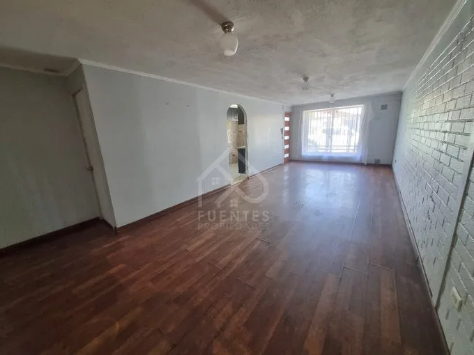 Arriendo de Casa en Puente Alto, Calle Guayacan