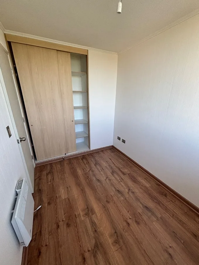 Arriendo de Departamento en Chillán, Conectividad y Estilo en las Condes (130497)