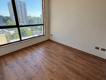 Arriendo de Departamento en Chillán, Luminoso Espacio con Vistas Despejadas (130495)