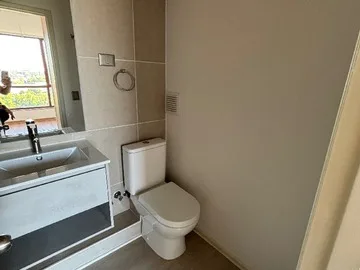 Arriendo de Departamento en Chillán, Luminoso Espacio con Vistas Despejadas (130495)