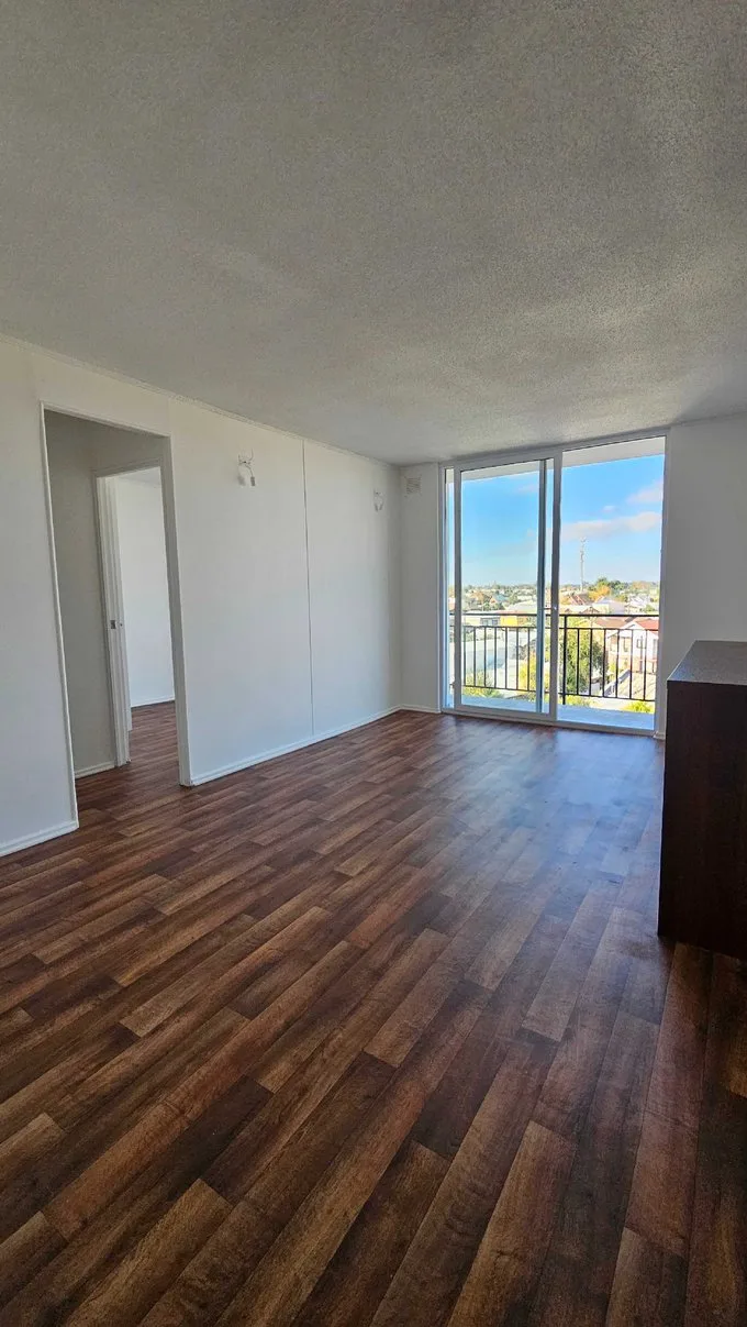 Arriendo de Departamento en Chillán, Luminoso Hogar con Excelente Conectividad (129680)