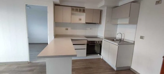Arriendo de Departamento en Chillán, Se arrienda depto zona centro de Chillán (122508)