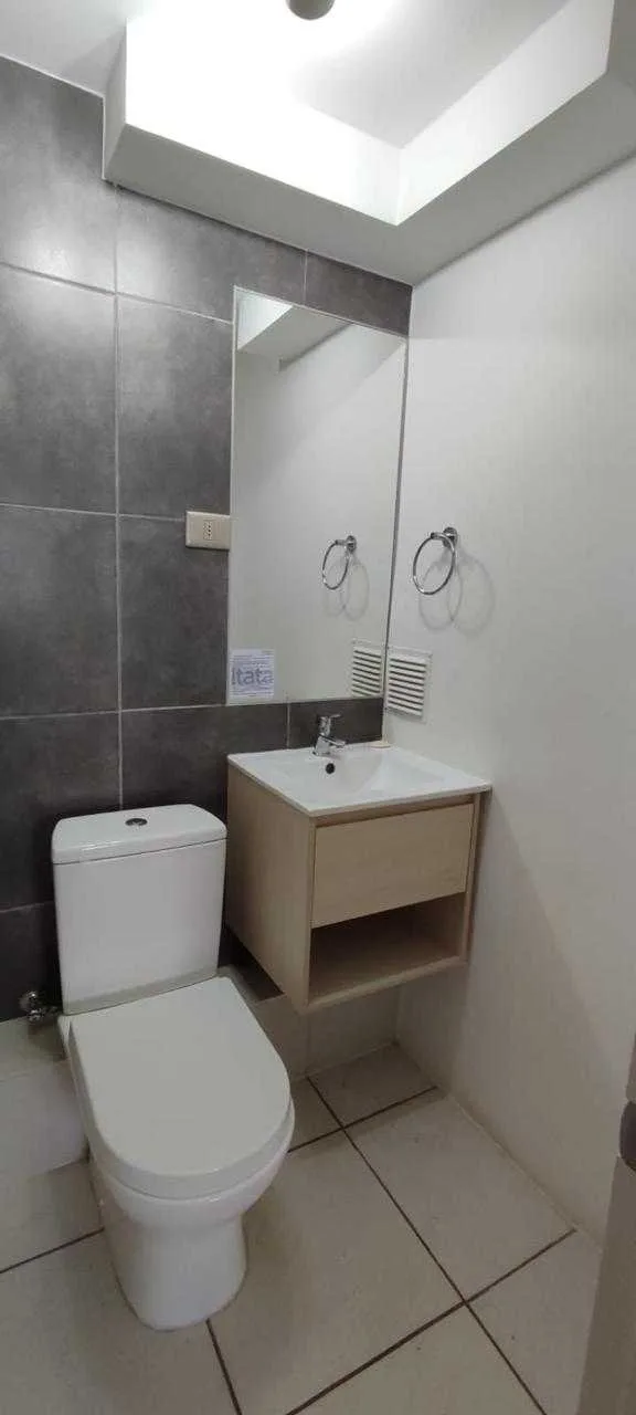 Arriendo de Departamento en Chillán, Se arrienda depto zona centro de Chillán (122508)