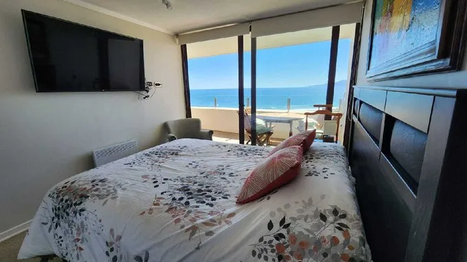Arriendo de Departamento en Coquimbo, Departamento de lujo frente al mar (101141)