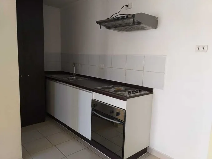 Arriendo de Departamento en Estación Central, Metro Las Rejas (70282)