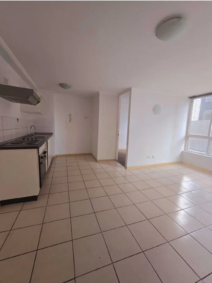 Arriendo de Departamento en Estación Central, Piso 3+ bodega, Metro a 2 cuadras (109997)