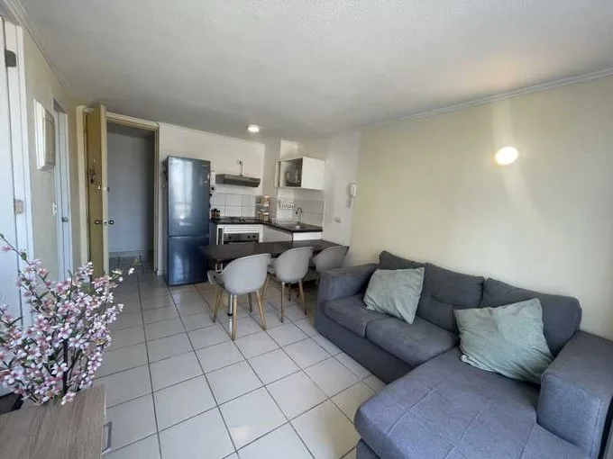 Arriendo de Departamento en Estación Central, Se aceptan Mascotas | Cerca al Metro | (117732)