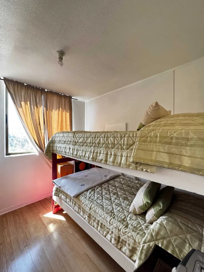 Arriendo de Departamento en Independencia, Amplio, luminoso, excelente ubicación (127021)
