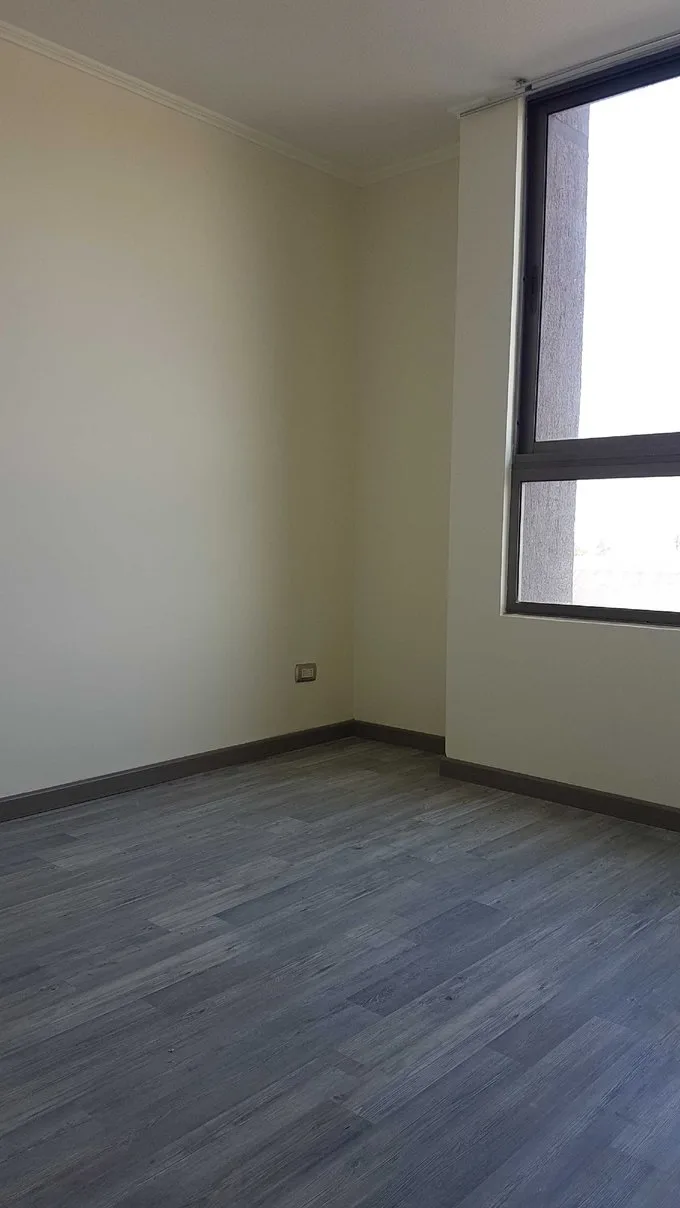 Arriendo de Departamento en Independencia, Luminoso Hogar con Excelente Conectividad (129813)