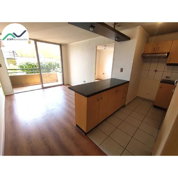 Arriendo de Departamento en La Cisterna, 1 Dormitorio/ Metro Lo Ovalle (115039)