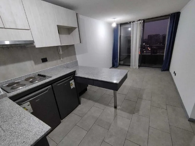 Arriendo de Departamento en La Cisterna, Depto 2 Dormitorios Briones Luco (97138)