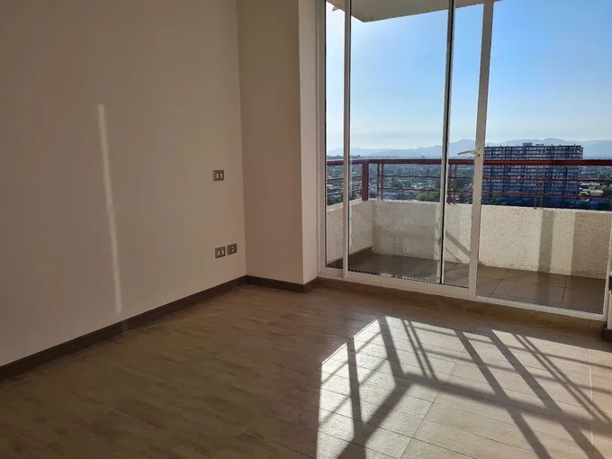 Arriendo de Departamento en La Cisterna, Depto 2 dorms excelente vista (99119)