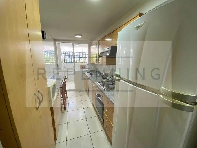 Arriendo de Departamento en Las Condes, Amoblado / Cerro El Plomo (129657)