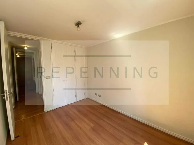 Arriendo de Departamento en Las Condes, Amoblado / Cerro El Plomo (129657)