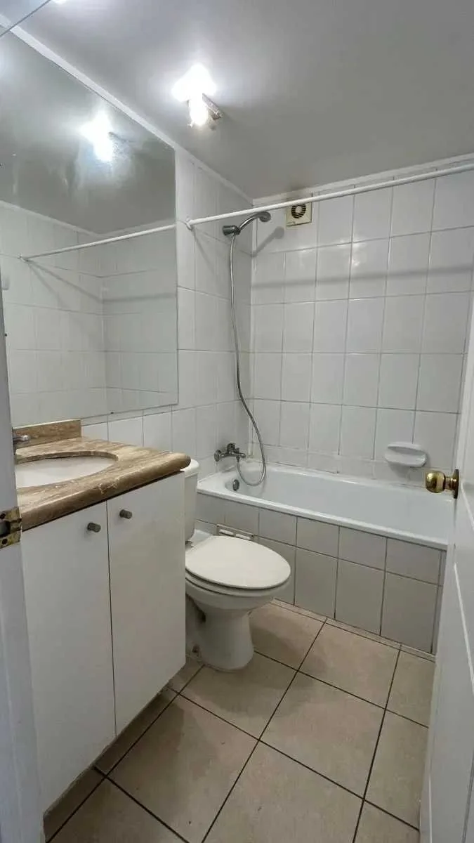 Arriendo de Departamento en Las Condes, Amplio Dpto, 2D, Las Condes (127798)