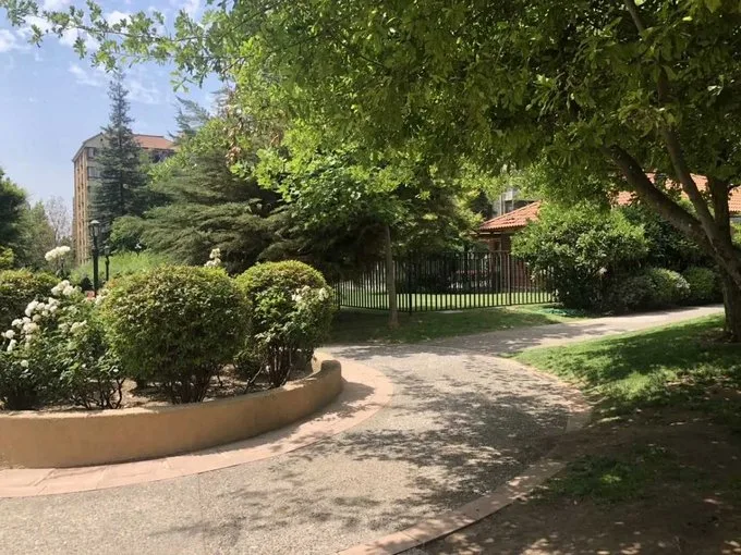 Arriendo de Departamento en Las Condes, Amplio Dpto, 2D, Las Condes (127798)
