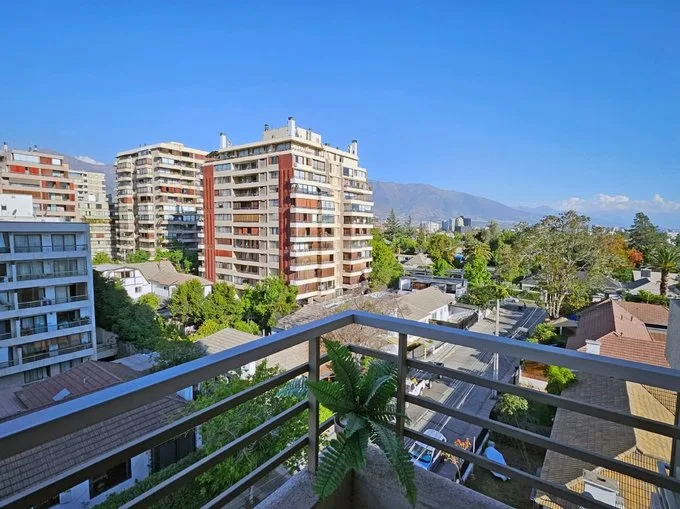 Arriendo de Departamento en Las Condes, Arriendo depto las condes 2d+2b+1est+0bod 65m2 amoblado coló