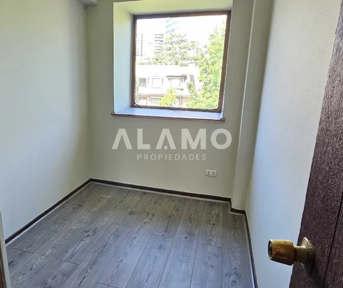 Arriendo de Departamento en Las Condes, Bello departamento familiar (15562)