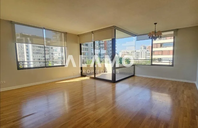 Arriendo de Departamento en Las Condes, Bello y Conectado depto familiar (127261)