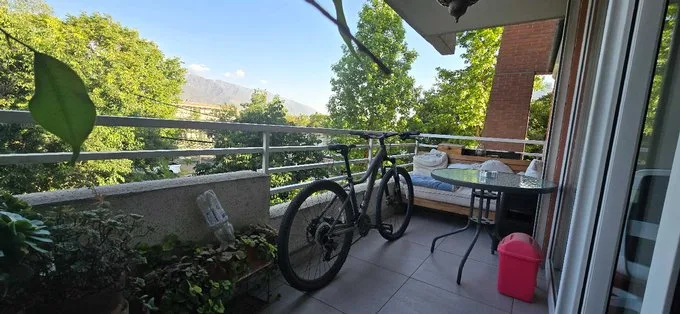 Arriendo de Departamento en Las Condes, Departamento moderno, vista a la cordillera. (129448)