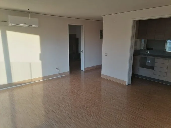 Arriendo de Departamento en Macul, Departamento cómodo y con aire acondicionado (124510)