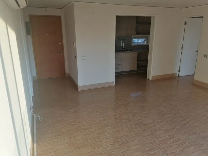 Arriendo de Departamento en Macul, Departamento cómodo y con aire acondicionado (124510)