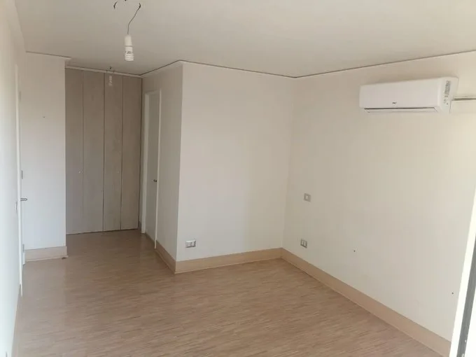 Arriendo de Departamento en Macul, Departamento cómodo y con aire acondicionado (126617)