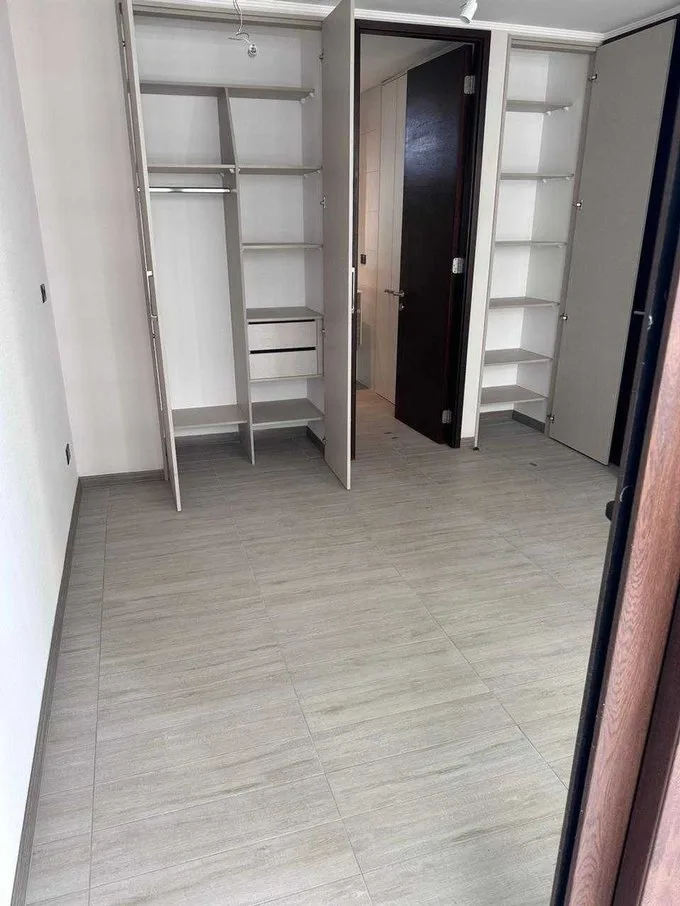Arriendo de Departamento en Macul, Departamento en Arriendo 2D2B1B1EST (130096)